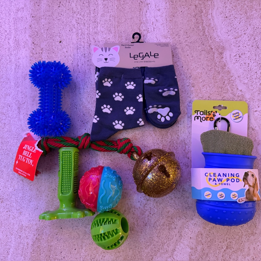 Pet toy bundle, socks set & paw cleaning kit